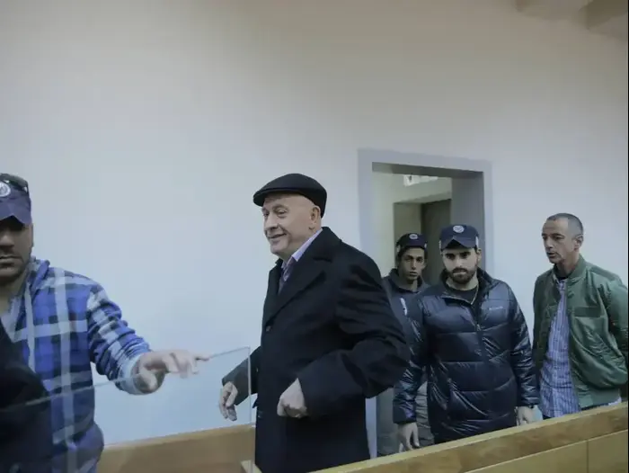 באסל גטאס בבית משפט השלום בראשון לציון 23 דצמבר 2016 (יותם רונן) באסל גטאס בבית משפט השלום בראשון לציון 23 דצמבר 2016 (יותם רונן)