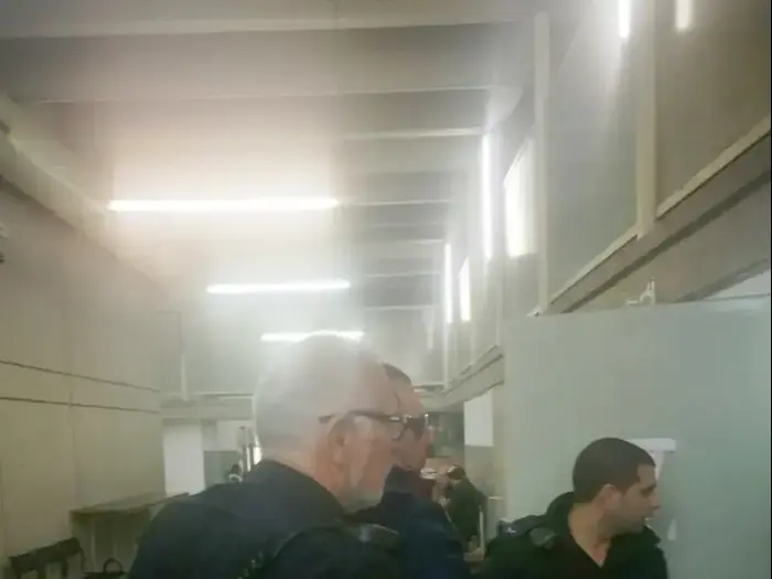 דני אבי מאיר מפקד ימ"ר תל אביב לשעבר שהפך לאחר פרישתו לשוטר סיור, 8 בינואר 2017 (מערכת וואלה! NEWS) דני אבי מאיר מפקד ימ"ר תל אביב לשעבר שהפך לאחר פרישתו לשוטר סיור, 8 בינואר 2017 (מערכת וואלה! NEWS)