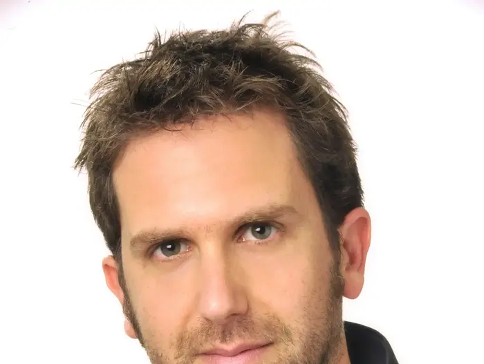 עמית סטרטינר (מערכת וואלה! NEWS , יוסי צבקר)