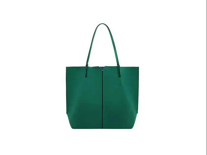 תיק כתף דמוי עור אביב/קיץ 2017 של CHARLES & KEITH, מחיר: 299 שקלים (יח"צ)