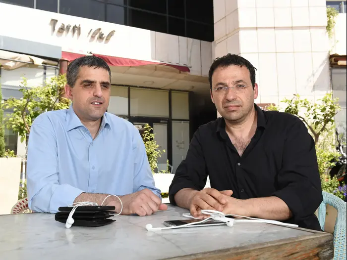 רביב דרוקר וברוך קרא (ראובן קסטרו)