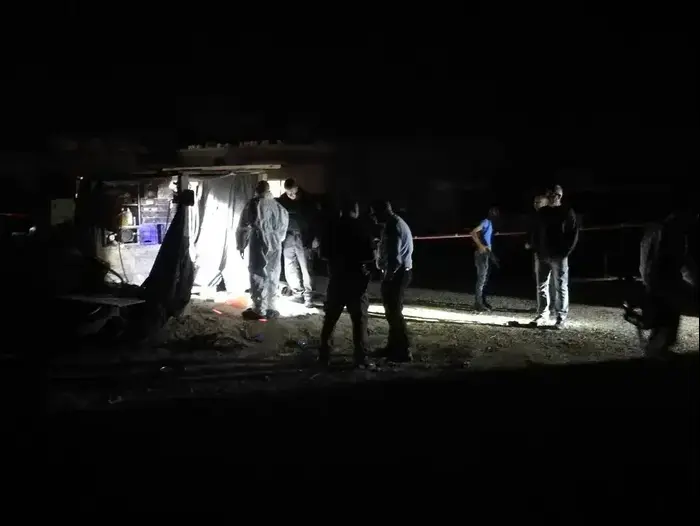ילדים שנפגעו מחפץ שהתפוצץ במאהל בדואי סמוך לכביש 25 באזור שגב שלום. (שי מכלוף) ילדים שנפגעו מחפץ שהתפוצץ במאהל בדואי סמוך לכביש 25 באזור שגב שלום. (שי מכלוף)