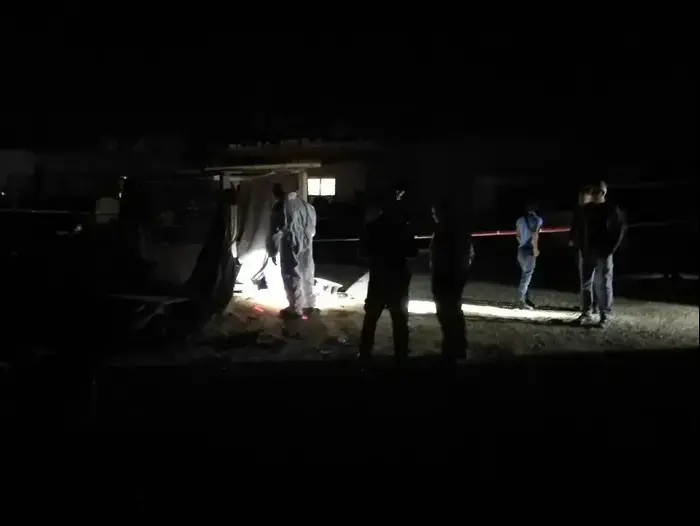 ילדים שנפגעו מחפץ שהתפוצץ במאהל בדואי סמוך לכביש 25 באזור שגב שלום. (שי מכלוף) ילדים שנפגעו מחפץ שהתפוצץ במאהל בדואי סמוך לכביש 25 באזור שגב שלום. (שי מכלוף)