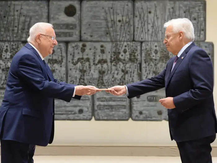 הנשיא ריבלין מקבל את כתב האמנה של השגריר הנכנס מארהב בטקס בבית הנשיא (לשכת העיתונות הממשלתית , מארק ניימן)