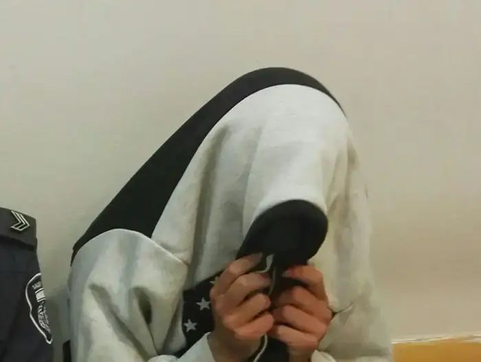 חשוד בהצתת הבית בערד שבו נהרגו גבר ואישה 16 במאי 2017 (בני בן סימון ) חשוד בהצתת הבית בערד שבו נהרגו גבר ואישה 16 במאי 2017 (בני בן סימון )