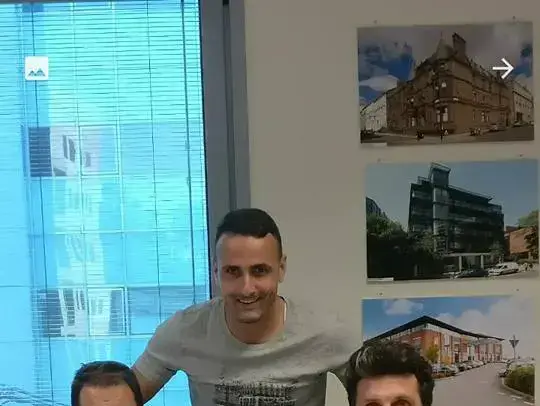 אריק בנאדו (מימין) מאמן הפועל רמת גן (אתר רשמי) אריק בנאדו (מימין) מאמן הפועל רמת גן (אתר רשמי)
