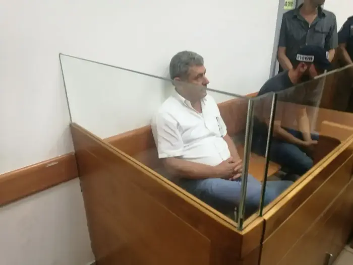 מיקי גנור החשוד בפרשת הצוללות בהארכת מעצרו בבית המשפט הערב 10 ביולי 2017 (אור רביד) מיקי גנור החשוד בפרשת הצוללות בהארכת מעצרו בבית המשפט הערב 10 ביולי 2017 (אור רביד)