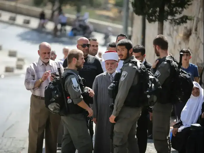 העיר העתיקה בירושלים לאחר הפיגוע בעשר האריות והירי בהר הבית, 14 ביולי 2017 (מערכת וואלה! NEWS , נועם מושקוביץ) העיר העתיקה בירושלים לאחר הפיגוע בעשר האריות והירי בהר הבית, 14 ביולי 2017 (מערכת וואלה! NEWS , נועם מושקוביץ)