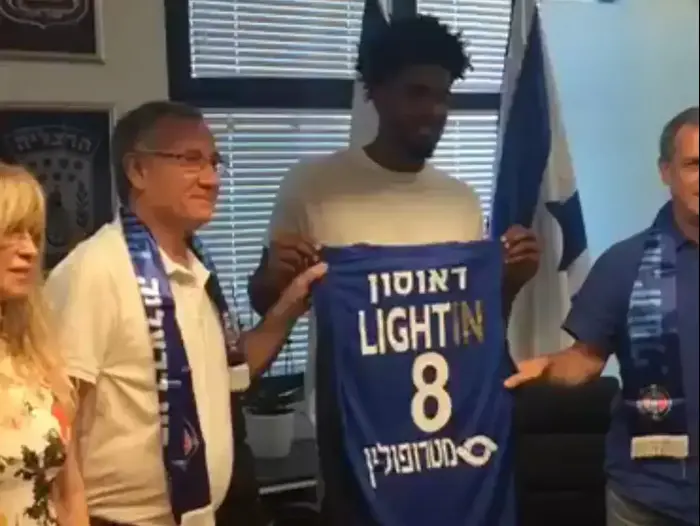 שון דאוסון (צילום מסך) שון דאוסון (צילום מסך)