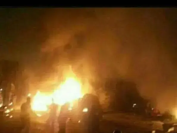 פיצוץ באזור בסיס אל-מייסף, במחוז חמאת שבסוריה, 7 בספטמבר 2017 (מערכת וואלה! NEWS , טוויטר) פיצוץ באזור בסיס אל-מייסף, במחוז חמאת שבסוריה, 7 בספטמבר 2017 (מערכת וואלה! NEWS , טוויטר)