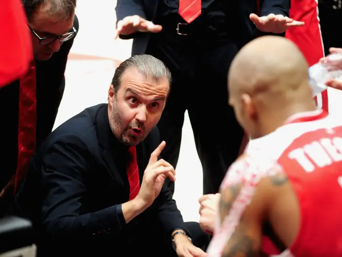 סימונה פיאניג'אני מאמן מילאנו (GettyImages) סימונה פיאניג'אני מאמן מילאנו (GettyImages)