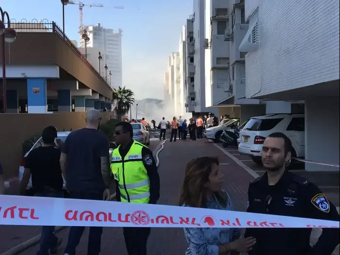 פיצוץ רכב באשדוד 7 בנובמבר 2017 (לירון מולדובן , ללא קרדיט) פיצוץ רכב באשדוד 7 בנובמבר 2017 (לירון מולדובן , ללא קרדיט)