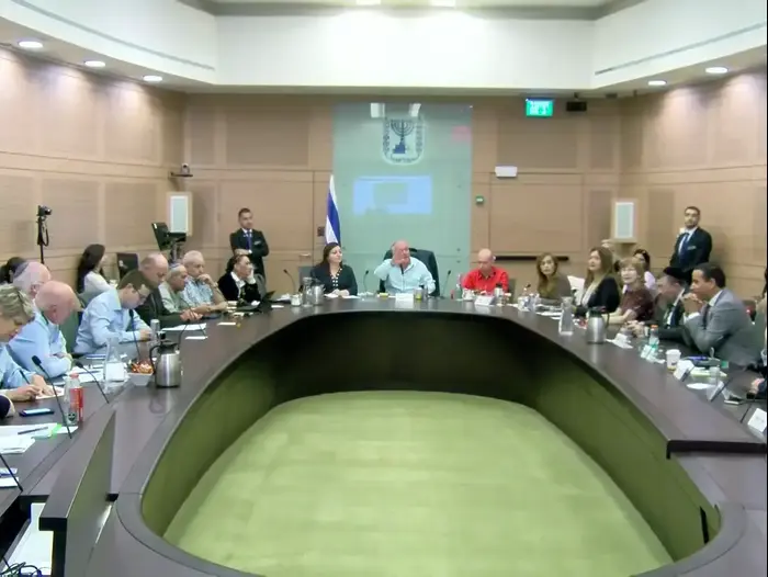 ועדת הפנים בכנסת בעניינו של ליאור חורב 8 בנובמבר 2017 (מערכת וואלה! NEWS , רוני כנפו) ועדת הפנים בכנסת בעניינו של ליאור חורב 8 בנובמבר 2017 (מערכת וואלה! NEWS , רוני כנפו)