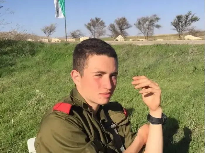 סמל רון קוקיא שנרצח בפיגוע בערד,1 בדצמבר 2017 (דובר צה"ל)