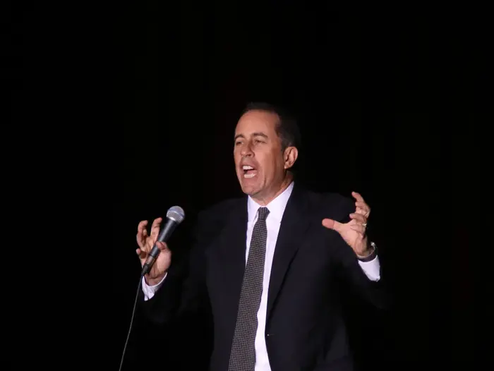 ג'רי סיינפלד (יח"צ , סיון פרג') ג'רי סיינפלד (יח"צ , סיון פרג')