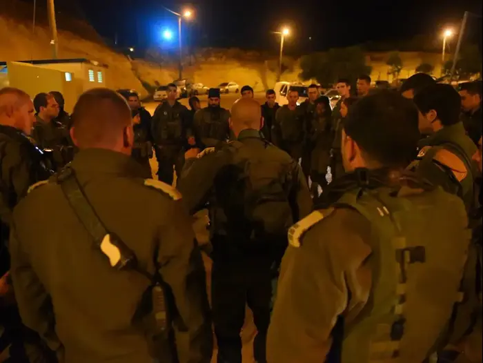 כוחות צה"ל בפעילות מבצעית בכפר ברטעה אחרי פיגוע הדריסה בצפון השומרון ב-17 במרץ 2018 (דובר צה"ל) כוחות צה"ל בפעילות מבצעית בכפר ברטעה אחרי פיגוע הדריסה בצפון השומרון ב-17 במרץ 2018 (דובר צה"ל)