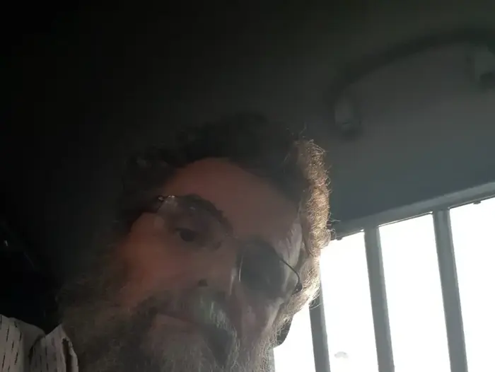 הרב דב "דובי" חיון שנעצר הבוקר על ידי המשטרה בחשד כי הוא עורך חופות, 19 ביולי 2018 (באדיבות המצולמים) הרב דב "דובי" חיון שנעצר הבוקר על ידי המשטרה בחשד כי הוא עורך חופות, 19 ביולי 2018 (באדיבות המצולמים)
