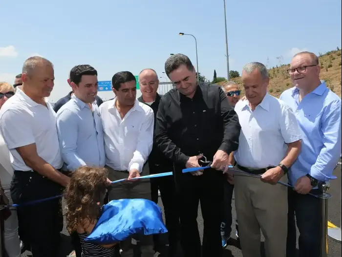 השר כץ חנך את חיבור כביש 531 לאיילון דרום (יח"צ , יוסי זמיר) השר כץ חנך את חיבור כביש 531 לאיילון דרום (יח"צ , יוסי זמיר)
