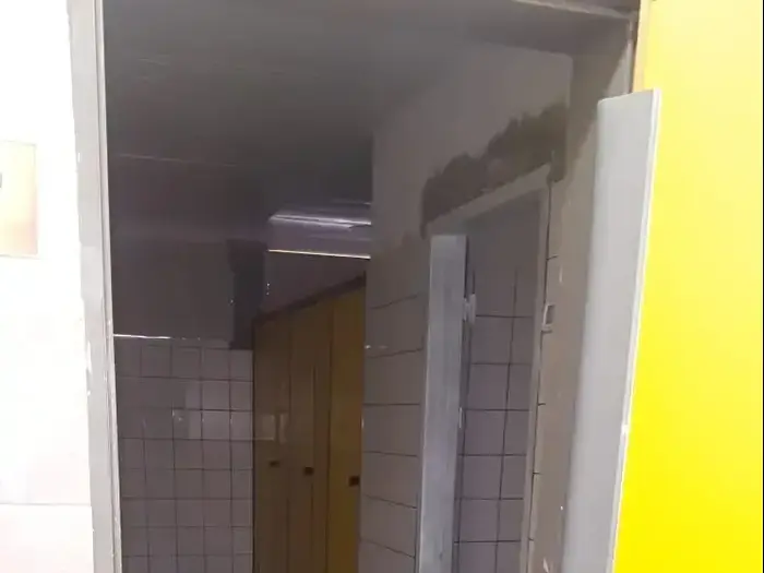 בית ספר בשערי תקווה שנחנך למרות ליקויים רבים (באדיבות המשפחה)