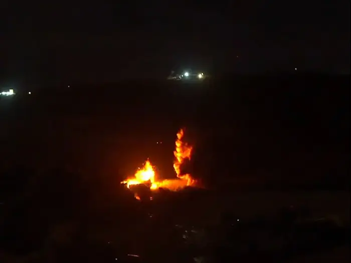 תיעוד השמדת המנהרה הראשונה על ידי צה"ל שנחפרה מכפר רמיה בלבנון לשטח ישראל - 21/12 (דובר צה"ל) תיעוד השמדת המנהרה הראשונה על ידי צה"ל שנחפרה מכפר רמיה בלבנון לשטח ישראל - 21/12 (דובר צה"ל)