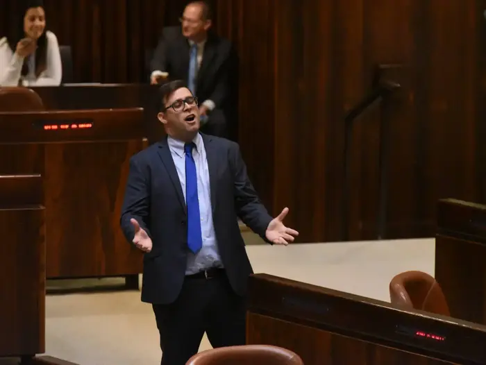 מליאת הכנסת 26 בדצמבר 2018 (ראובן קסטרו) מליאת הכנסת 26 בדצמבר 2018 (ראובן קסטרו)