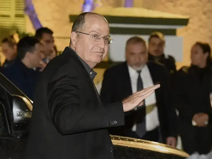 שר הבטחון לשעבר משה יעלון בטקס הפרידה מהרמטכ"ל היוצא גדי איזנקוט בבסיס הקריה, 13 בינואר 2019 (ראובן קסטרו) שר הבטחון לשעבר משה יעלון בטקס הפרידה מהרמטכ"ל היוצא גדי איזנקוט בבסיס הקריה, 13 בינואר 2019 (ראובן קסטרו)