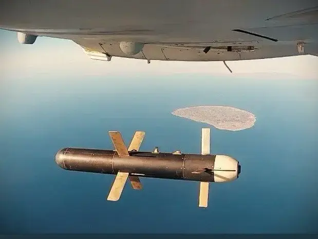 תרגיל מל"טים של משמרות המהפכה של איראן, 14 במרץ 2019 (אתר רשמי) תרגיל מל"טים של משמרות המהפכה של איראן, 14 במרץ 2019 (אתר רשמי)