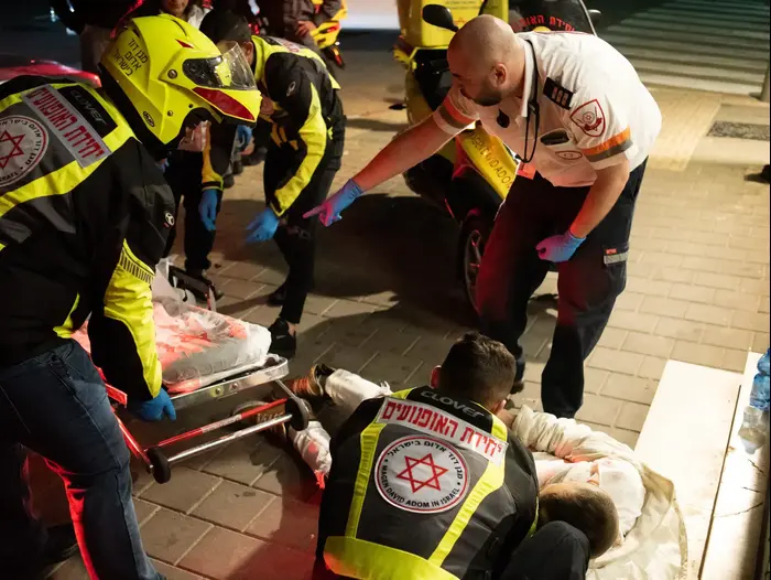 פעילות מד"א בחגיגות פורים 21 במרץ 2019 (ניב אהרונסון) פעילות מד"א בחגיגות פורים 21 במרץ 2019 (ניב אהרונסון)