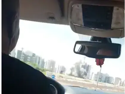 תיעוד - פגיעה באשקלון, וצרחות, הילדים בכו וצעקו במכונית (אתר רשמי) תיעוד - פגיעה באשקלון, וצרחות, הילדים בכו וצעקו במכונית (אתר רשמי)