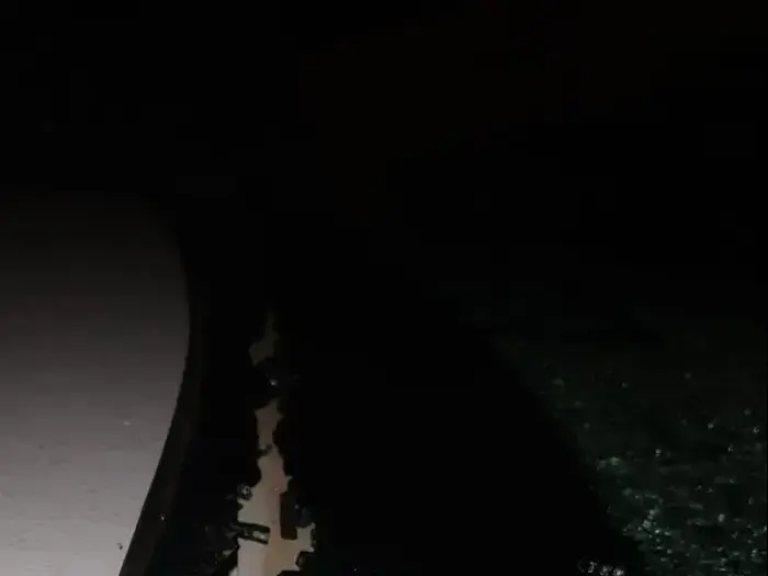 רסיסי כיפת ברזל פגעו ברכב חונה במושב מסלול שבמועצה האזורית מרחבים, 4 אפריל 2019 (צילום מסך) רסיסי כיפת ברזל פגעו ברכב חונה במושב מסלול שבמועצה האזורית מרחבים, 4 אפריל 2019 (צילום מסך)