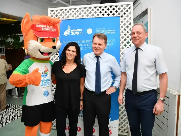 יו"ר הוועד האולימפי יגאל כרמי, יעל ארד, שגריר בלארוס בישראל ולדימיר סקוורטסוב (יוסי ציפקיס) יו"ר הוועד האולימפי יגאל כרמי, יעל ארד, שגריר בלארוס בישראל ולדימיר סקוורטסוב (יוסי ציפקיס)