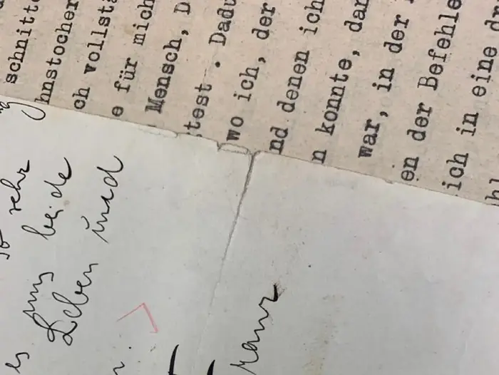 חתימתו של פרנץ קפקא (אתר רשמי , ארכיון מקס ברוד, הספרייה הלאומית) חתימתו של פרנץ קפקא (אתר רשמי , ארכיון מקס ברוד, הספרייה הלאומית)