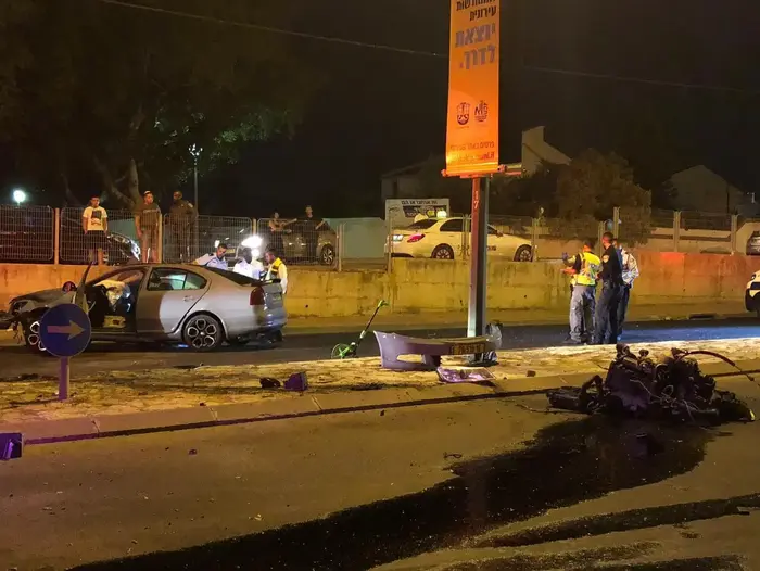 רכב התנגש במעקה בטיחות באשקלון, 29 באוגוסט 2019 (דוברות משטרת ישראל) רכב התנגש במעקה בטיחות באשקלון, 29 באוגוסט 2019 (דוברות משטרת ישראל)