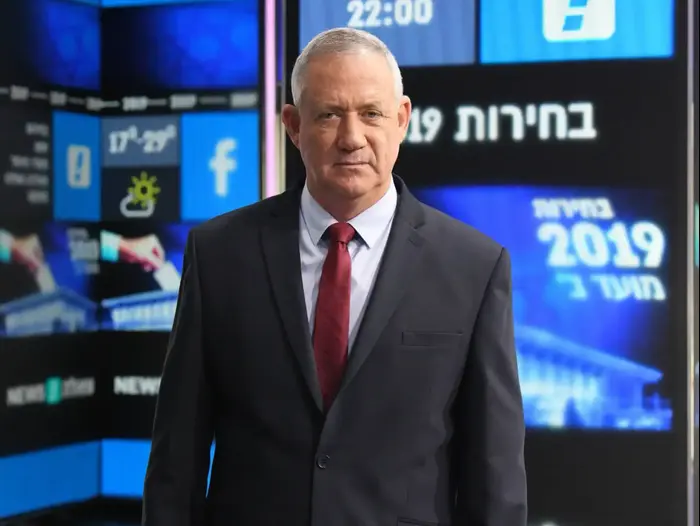 בני גנץ בריאיון לוואלה! NEWS, ב-15 לספטמבר 2019 (ראובן קסטרו) בני גנץ בריאיון לוואלה! NEWS, ב-15 לספטמבר 2019 (ראובן קסטרו)