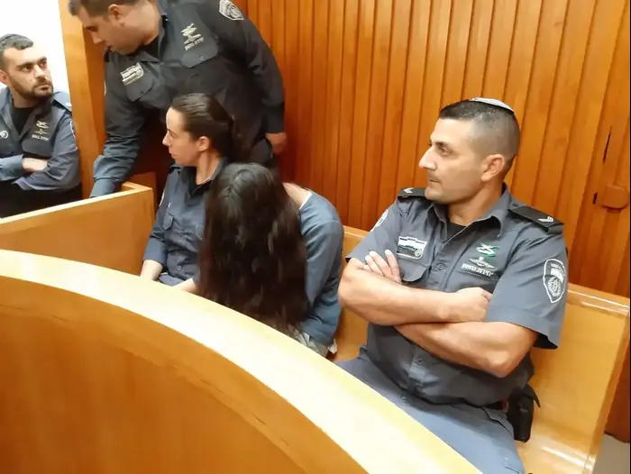 ערעורה של כרמל מעודה , הגננת החשודה בהתעללות, על ההחלטה לעצור אותה עד תום ההליכים, בית משפט העליון, ירושלים , 16 בספטמבר 2019 (רוני כנפו) ערעורה של כרמל מעודה , הגננת החשודה בהתעללות, על ההחלטה לעצור אותה עד תום ההליכים, בית משפט העליון, ירושלים , 16 בספטמבר 2019 (רוני כנפו)