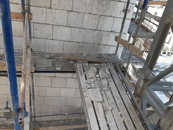 חשד להפרת צו בטיחות שניתן לאתר הבנייהשל הקבלן ד.חייק ברעננה בו נפל למוות פועל, 10 באוקטובר 2019 (ללא שם) חשד להפרת צו בטיחות שניתן לאתר הבנייהשל הקבלן ד.חייק ברעננה בו נפל למוות פועל, 10 באוקטובר 2019 (ללא שם)