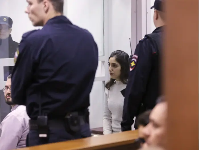 נעמה יששכר בדיון בבית משפט במוסקבה, רוסיה, 19 בדצמבר 2019 (AP) נעמה יששכר בדיון בבית משפט במוסקבה, רוסיה, 19 בדצמבר 2019 (AP)