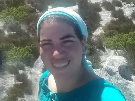 היילי ורנברג, ההרוגה מתאונת האוטובוס (אתר רשמי) היילי ורנברג, ההרוגה מתאונת האוטובוס (אתר רשמי)