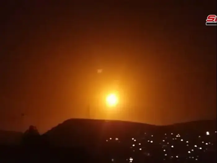 תיעוד התקיפה הישראלית בסוריה - ה-6 לפברואר 2020 (אתר רשמי , צילום מסך) תיעוד התקיפה הישראלית בסוריה - ה-6 לפברואר 2020 (אתר רשמי , צילום מסך)
