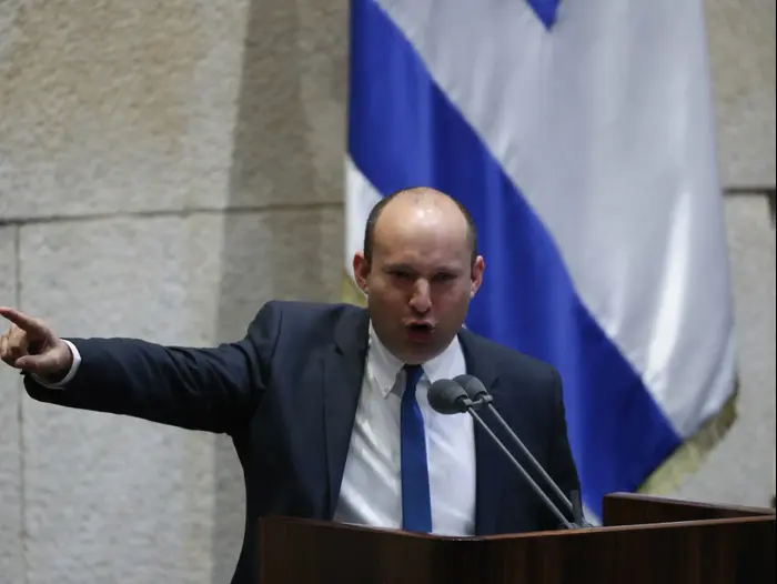 נפתלי בנט בנאום במליאת הכנסת, 10 בפברואר 2020 (פלאש 90 , יונתן זינדל) נפתלי בנט בנאום במליאת הכנסת, 10 בפברואר 2020 (פלאש 90 , יונתן זינדל)