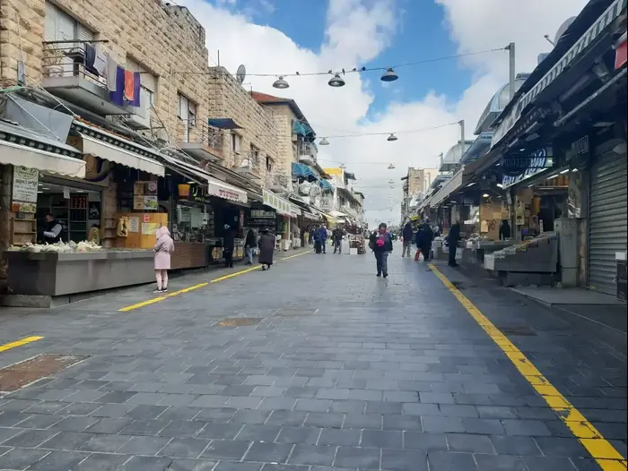 שוק מחנה יהודה , 22 במרץ 2020 (מאיה הורודניצ'אנו) שוק מחנה יהודה , 22 במרץ 2020 (מאיה הורודניצ'אנו)