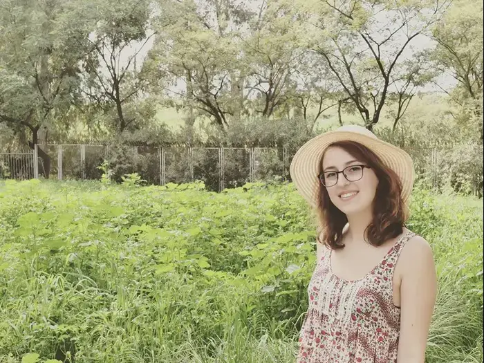מאיה וישניאק (אתר רשמי , -) מאיה וישניאק (אתר רשמי , -)