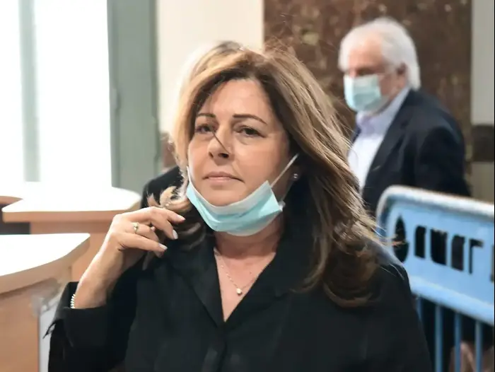 איריס אלוביץ בעת הגעתה לפתיחת משפטה בבית המשפט המחוזי בירושלים 24 במאי 2020 (ראובן קסטרו) איריס אלוביץ בעת הגעתה לפתיחת משפטה בבית המשפט המחוזי בירושלים 24 במאי 2020 (ראובן קסטרו)
