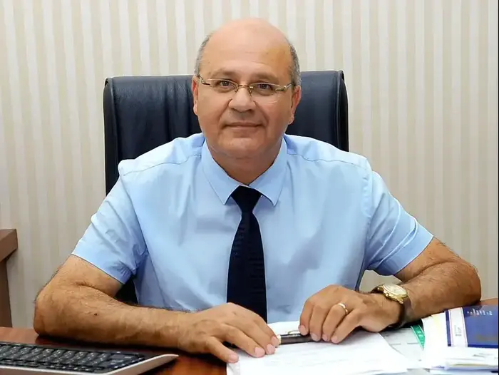 פרופ' חזי לוי (אתר רשמי , -) פרופ' חזי לוי (אתר רשמי , -)