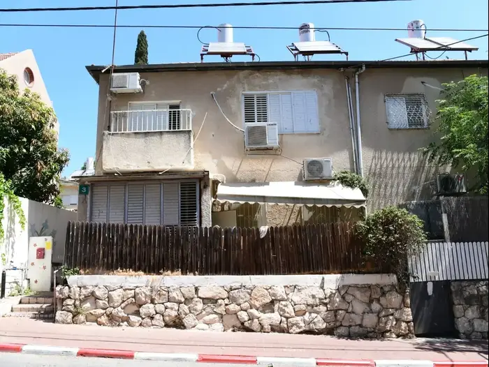 מוקד הפעלת רשת הסחר בנשים ברמת גן 1 ביוני 2020 (ראובן קסטרו) מוקד הפעלת רשת הסחר בנשים ברמת גן 1 ביוני 2020 (ראובן קסטרו)