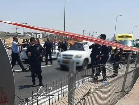 זירת הירי בצומת לוד מרכז, 06 ביוני 2020. (פאנט) זירת הירי בצומת לוד מרכז, 06 ביוני 2020. (פאנט)