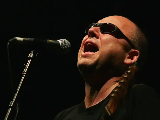 בלאק פרנסיס מלהקת הפיקסיז (GettyImages , Jonathan Wood) בלאק פרנסיס מלהקת הפיקסיז (GettyImages , Jonathan Wood)
