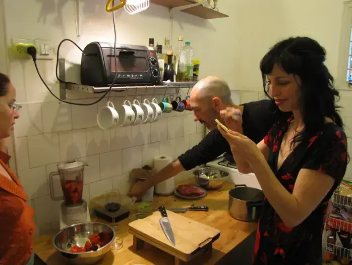 דנה מלמד מארחת את בנואה וינוז ועינת גרוס (מערכת וואלה! NEWS , יורם כהן) דנה מלמד מארחת את בנואה וינוז ועינת גרוס (מערכת וואלה! NEWS , יורם כהן)
