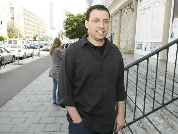 רביב דרוקר (נמרוד סונדרס)