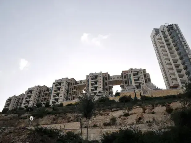 פרויקט הולילנד (עומר מירון) פרויקט הולילנד (עומר מירון)